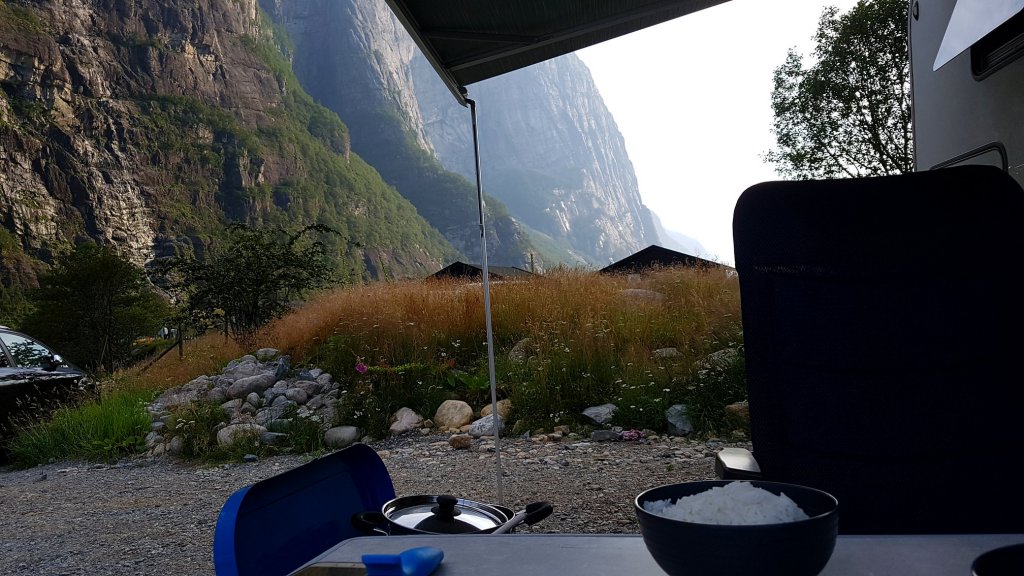 Lysebotn