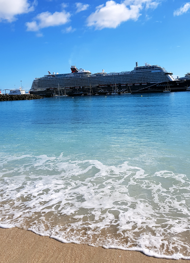 Mein Schiff 1